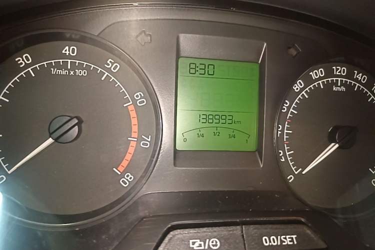 Used Skoda Rapid 2015 1.6L Manual Smart Selection Model Instrument Cluster