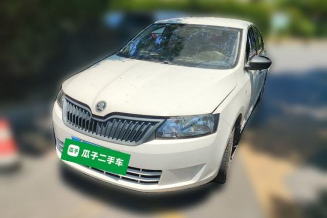 Used Skoda Rapid 2015 1.4L Manual Enjoyment Model