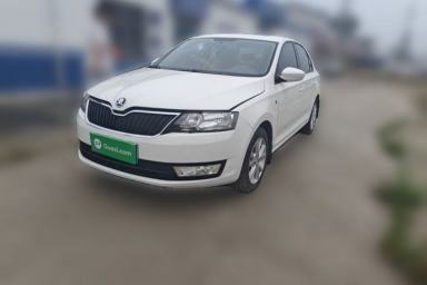 Used Skoda Rapid 2015 1.6L Manual Smart Selection Model