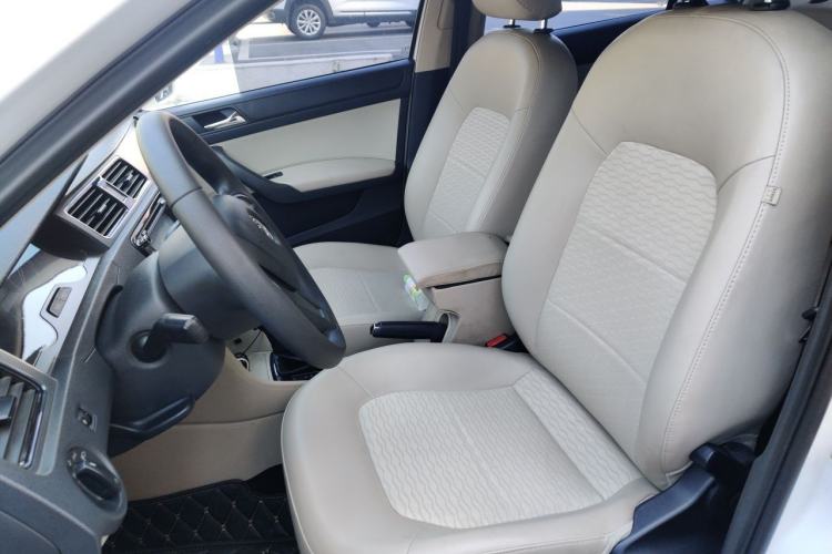 Used Skoda Rapid 2015 1.6L Automatic Smart Selection Model Left Front Seat