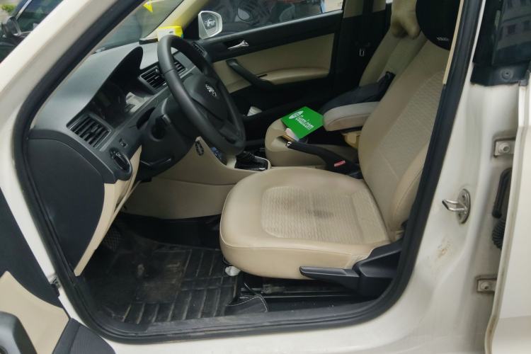 Used Skoda Rapid 2015 1.6L Automatic Smart Selection Model Left Front Seat