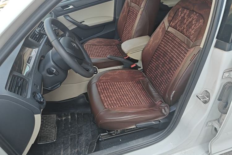 Used Skoda Rapid 2015 1.6L Automatic Smart Selection Model Left Front Seat