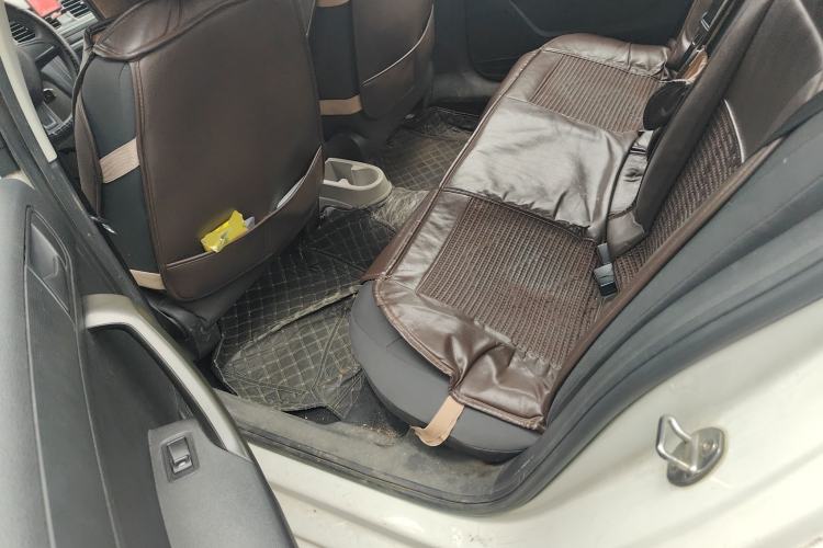 Used Skoda Rapid 2015 1.4L Manual Enjoyment Model Left Rear Seat