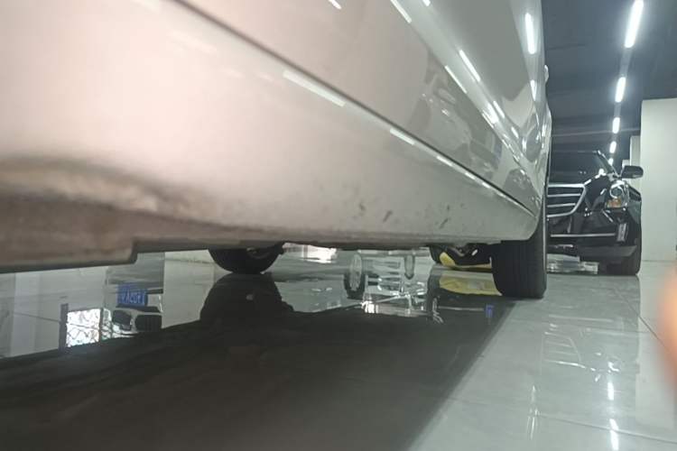 Used Skoda Rapid 2015 1.6L Manual Smart Selection Model Left Side Sill
