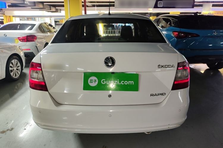 Used Skoda Rapid 2015 1.6L Manual Smart Selection Model Rear