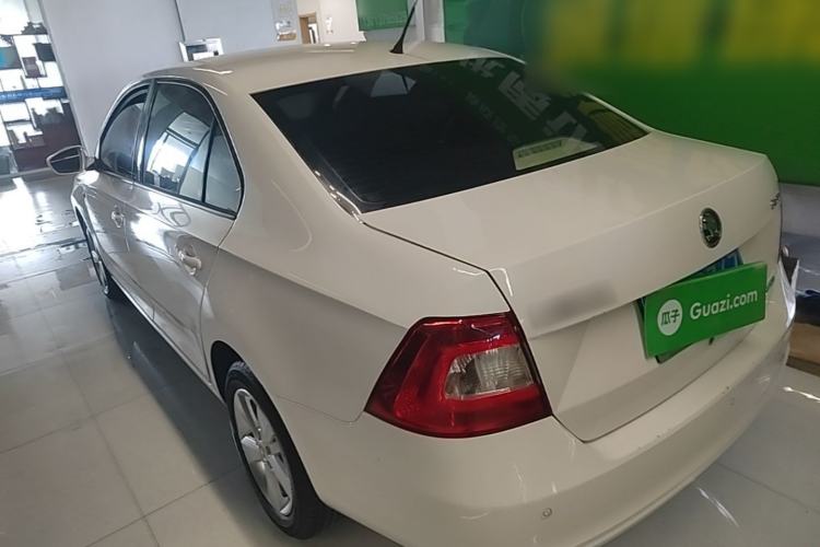 Used Skoda Rapid 2015 1.6L Manual Smart Selection Model Rear Left 45 Deg