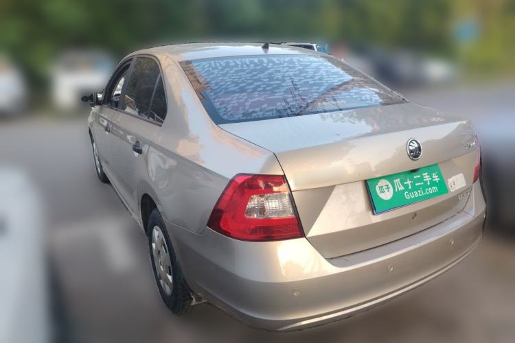 Used Skoda Rapid 2015 1.4L Manual Enjoyment Model Rear Left 45 Deg