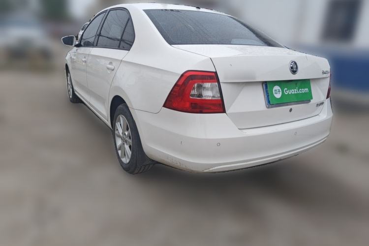 Used Skoda Rapid 2015 1.6L Manual Smart Selection Model Rear Left 45 Deg