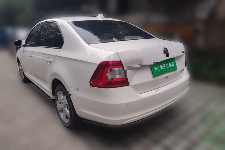 Used Skoda Rapid 2015 1.6L Manual Smart Selection Model Rear Left 45 Deg