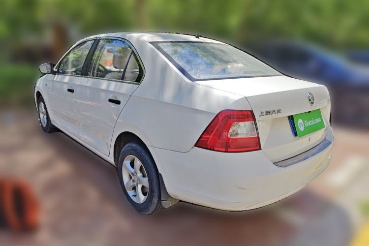 Used Skoda Rapid 2015 1.4L Manual Enjoyment Model Rear Left 45 Deg