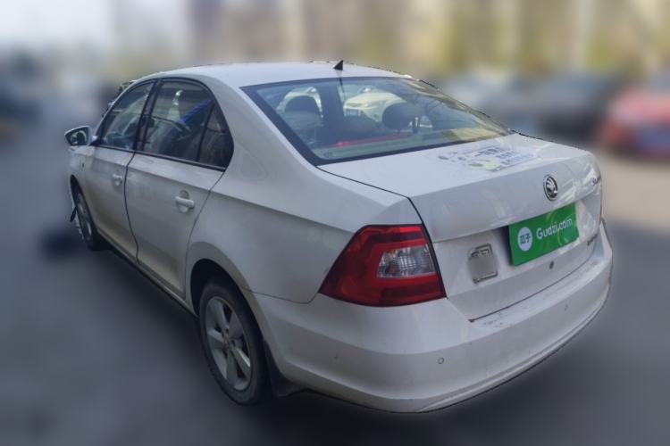Used Skoda Rapid 2015 1.6L Manual Smart Selection Model Rear Left 45 Deg