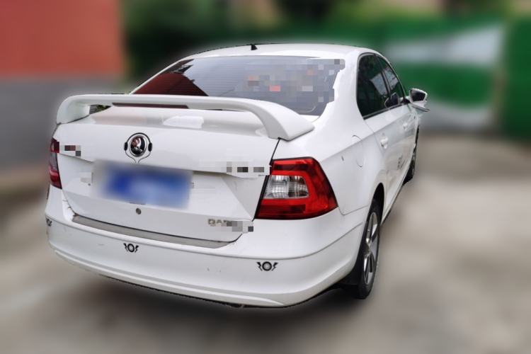 Used Skoda Rapid 2015 1.4L Manual Smart Selection Model Rear Right 45 Deg