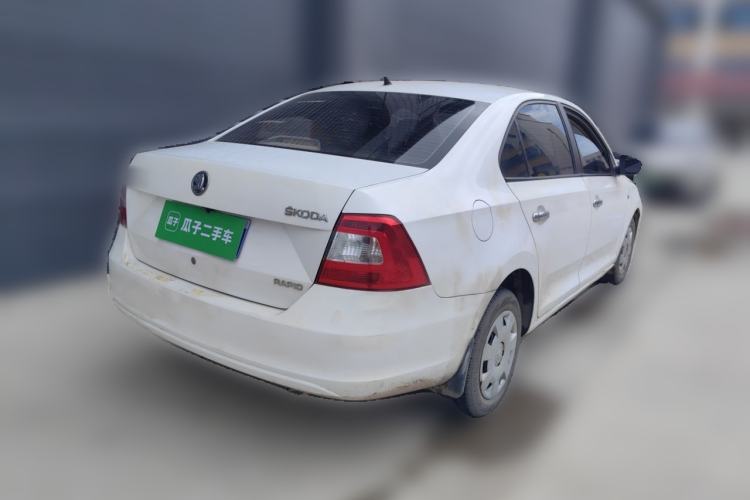 Used Skoda Rapid 2015 1.4L Manual Enjoyment Model Rear Right 45 Deg