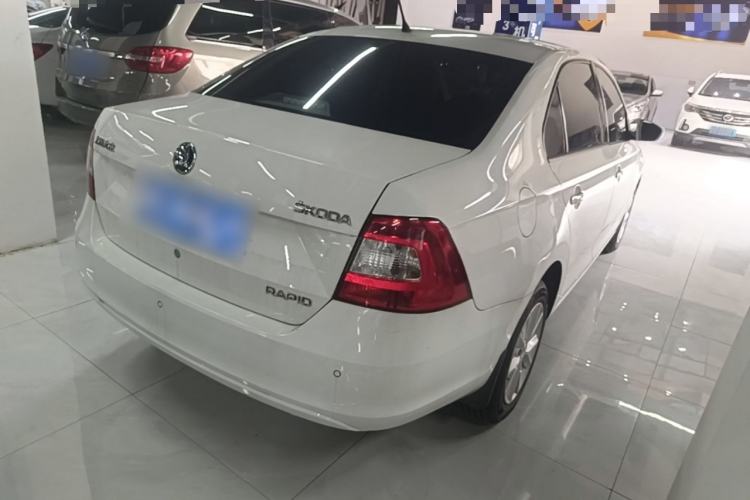Used Skoda Rapid 2015 1.6L Manual Smart Selection Model Rear Right 45 Deg