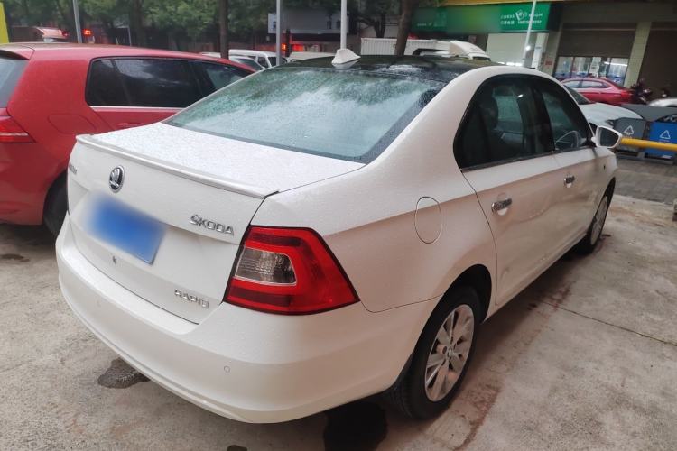 Used Skoda Rapid 2015 1.6L Manual Smart Selection Model Rear Right 45 Deg