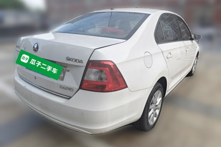 Used Skoda Rapid 2015 1.6L Automatic Preferred Model Rear Right 45 Deg