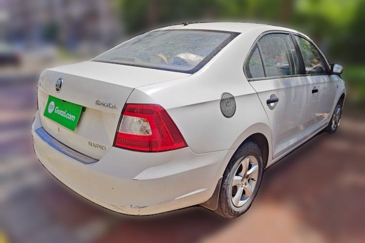 Used Skoda Rapid 2015 1.4L Manual Enjoyment Model Rear Right 45 Deg