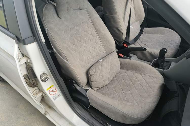 Used Skoda Rapid 2015 1.4L Manual Enjoyment Model Right Front Seat