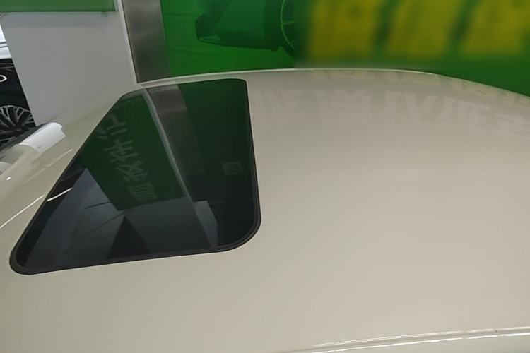 Used Skoda Rapid 2015 1.6L Manual Smart Selection Model Roof