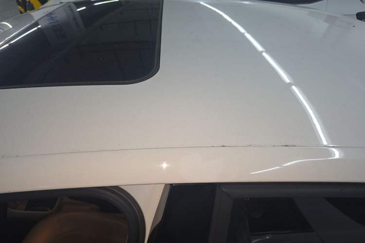Used Skoda Rapid 2015 1.6L Automatic Smart Selection Model Roof
