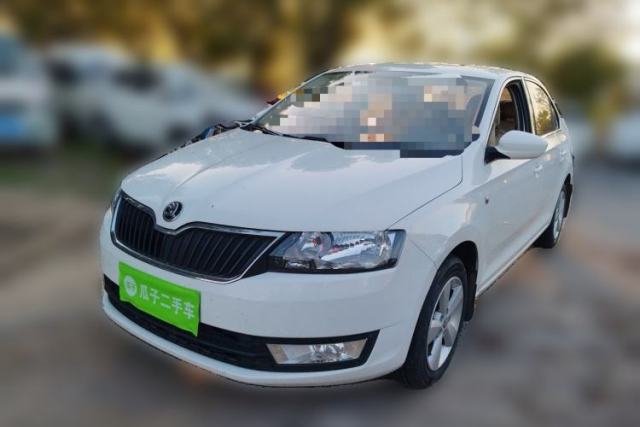 Used Skoda Rapid 2015 1.6L Manual Smart Selection Model