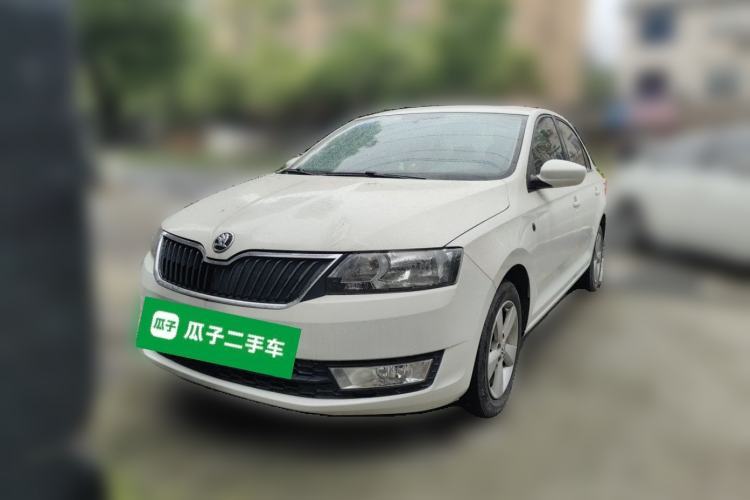 Used Skoda Rapid 2015 1.6L Automatic Smart Selection Model Guazi used car, China used car export, Used car for sale, Used cars, Cheapest cars for sale