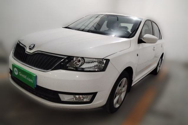 Used Skoda Rapid 2015 1.6L Manual Smart Selection Model