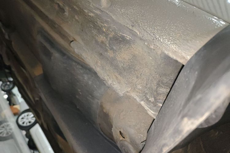Used Skoda Rapid 2015 1.6L Automatic Smart Selection Model Right Side Sill