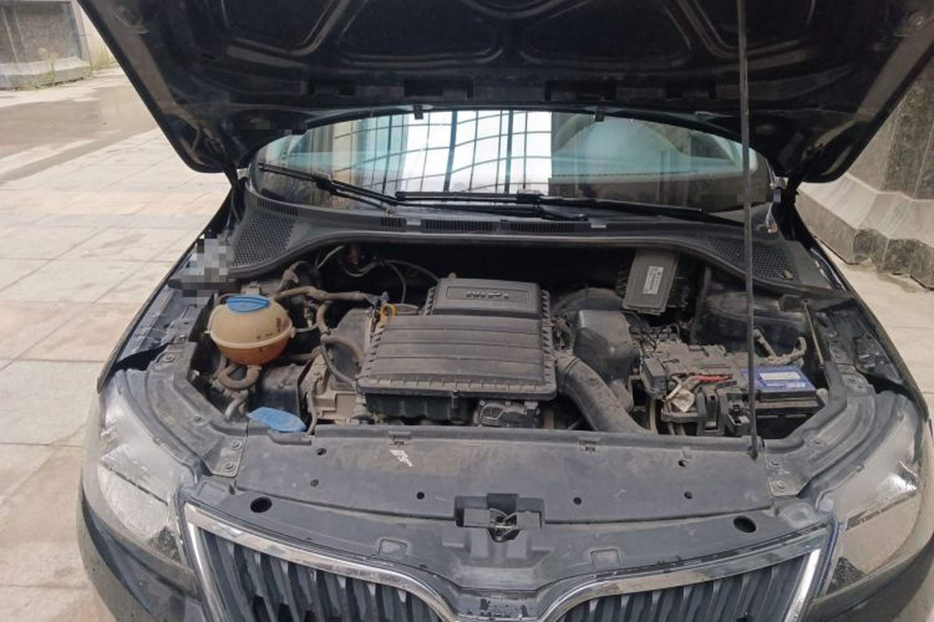 Used Skoda Rapid 2016 1.6L Manual Trend Edition Engine Bay Right