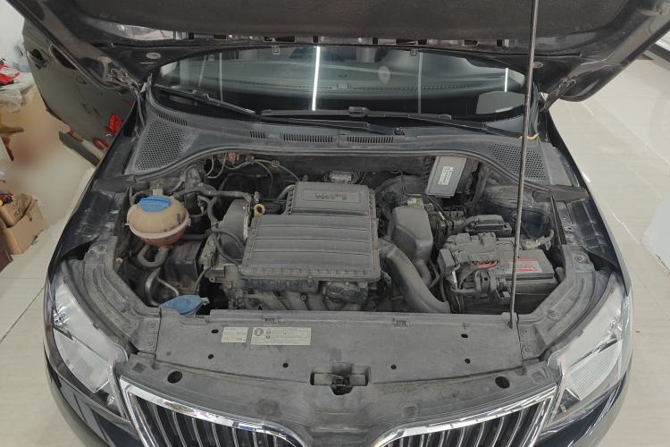 Used Skoda Rapid 2016 1.6L Automatic Zunxing Edition Engine Bay