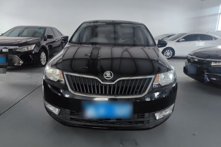 Used Skoda Rapid 2016 1.6L Automatic Chuanxing Edition Exterior 1