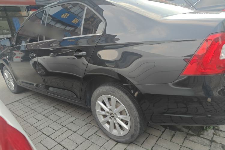 Used Skoda Rapid 2016 1.6L Automatic Zunxing Edition Exterior 5
