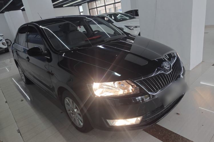 Used Skoda Rapid 2016 1.6L Automatic Zunxing Edition Front Right 45 Deg