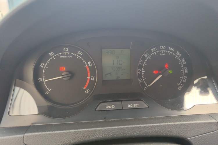 Used Skoda Rapid 2016 1.6L Automatic Chuanxing Edition Instrument Cluster