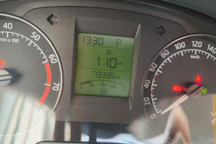 Used Skoda Rapid 2016 1.6L Automatic Chuanxing Edition Odometer Close Up