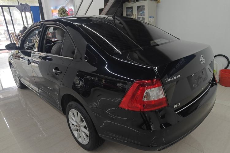 Used Skoda Rapid 2016 1.6L Automatic Zunxing Edition Rear Left 45 Deg