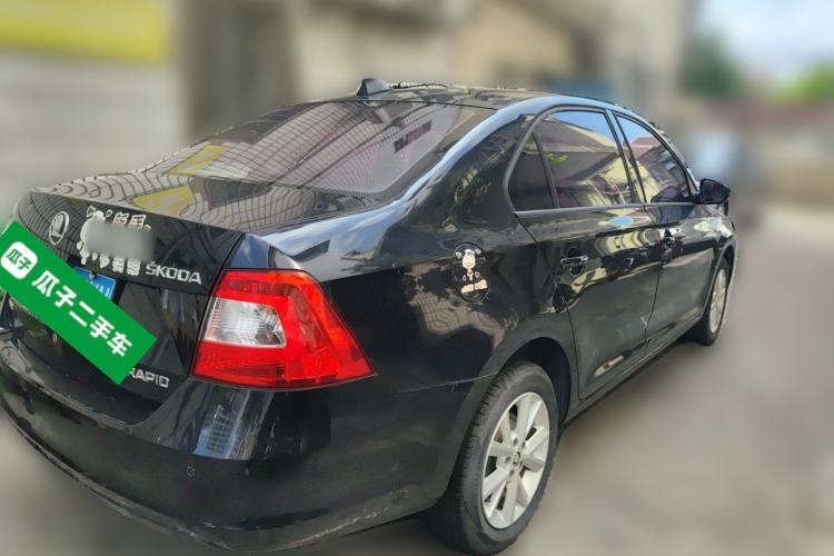 Used Skoda Rapid 2016 1.6L Automatic Chuanxing Edition Rear Right 45 Deg