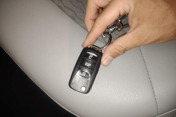 Used Skoda Rapid 2016 1.6L Manual Trend Edition Vehicle Key