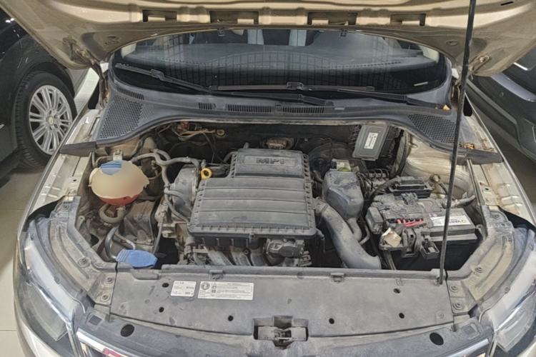 Used Skoda Rapid 2016 1.6L Automatic Chuanxing Edition Engine Bay