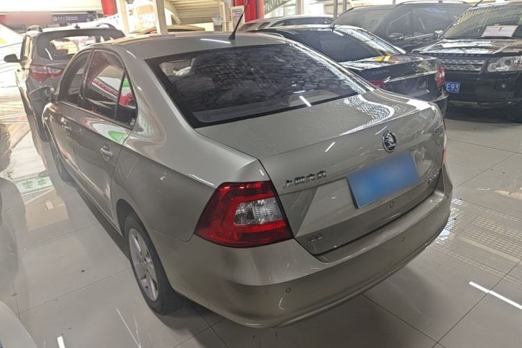 Used Skoda Rapid 2016 1.6L Automatic Chuanxing Edition Exterior 2