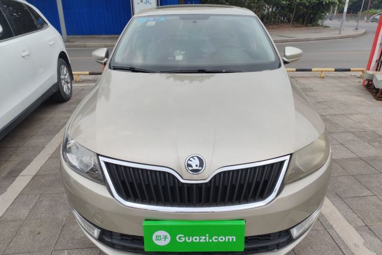 Used Skoda Rapid 2016 1.6L Manual Trend Edition Front