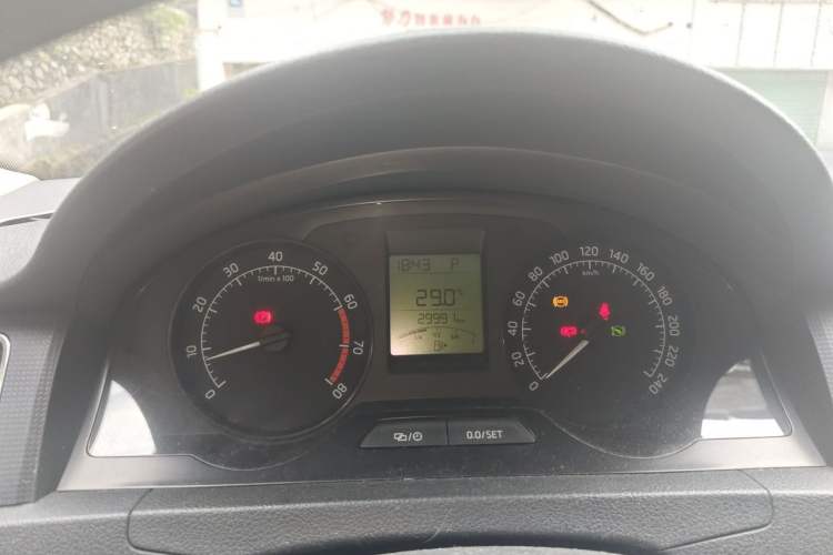 Used Skoda Rapid 2016 1.6L Automatic Chuanxing Edition Instrument Cluster