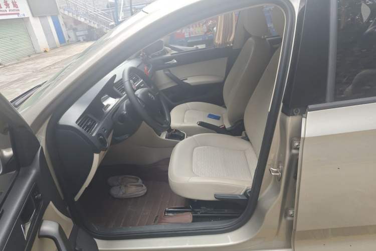Used Skoda Rapid 2016 1.6L Automatic Chuanxing Edition Left Front Seat