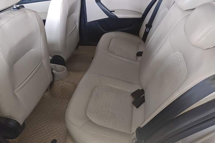 Used Skoda Rapid 2016 1.6L Automatic Chuanxing Edition Left Rear Seat