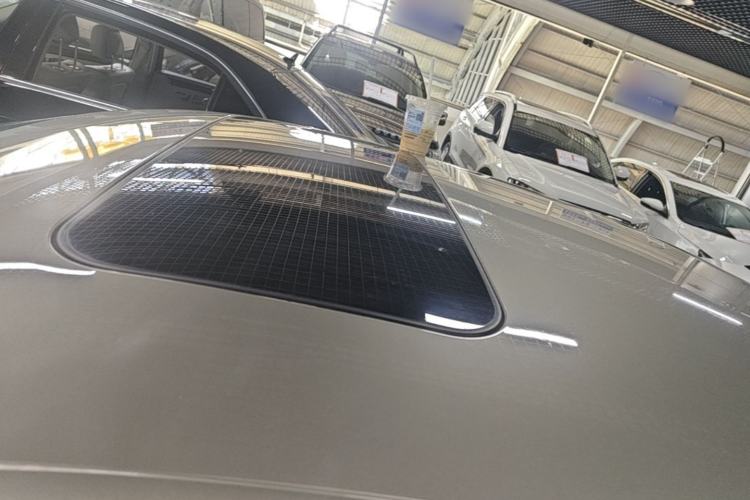 Used Skoda Rapid 2016 1.6L Automatic Chuanxing Edition Roof