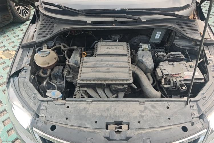 Used Skoda Rapid 2016 1.6L Automatic Chuanxing Edition Engine Bay