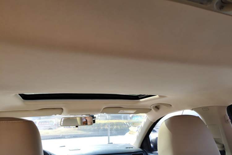 Used Skoda Rapid 2016 1.6L Automatic Chuanxing Edition Headliner