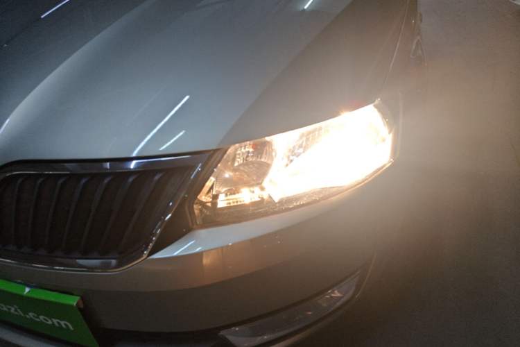 Used Skoda Rapid 2016 1.6L Automatic Chuanxing Edition Left Front Headlight