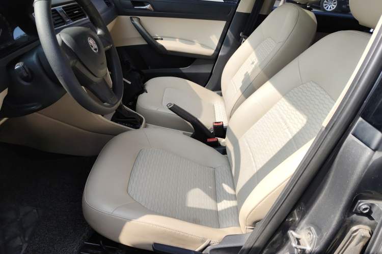 Used Skoda Rapid 2016 1.6L Automatic Chuanxing Edition Left Front Seat