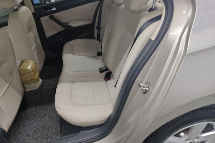 Used Skoda Rapid 2016 1.6L Automatic Chuanxing Edition Left Rear Seat